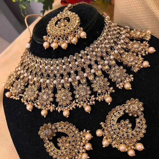 "Antique Gold Floral Bridal Jewellery Set"