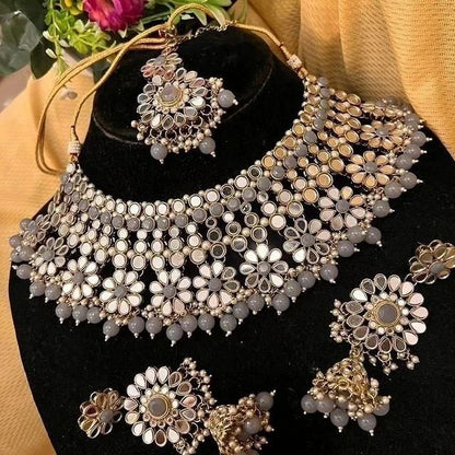 "Antique Gold Floral Bridal Jewellery Set"