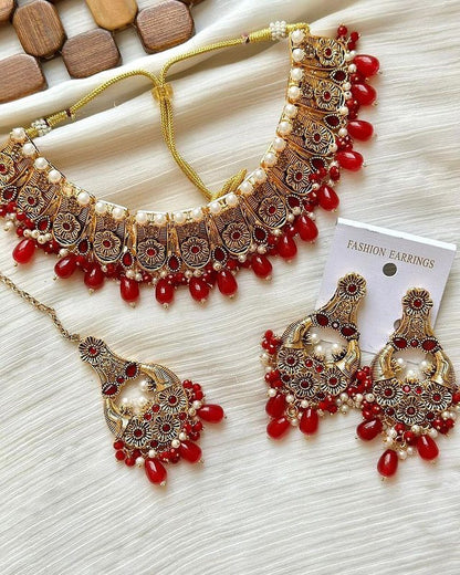 "✨ Gold-Tone Jewellery Set with  Beads & Pearls "