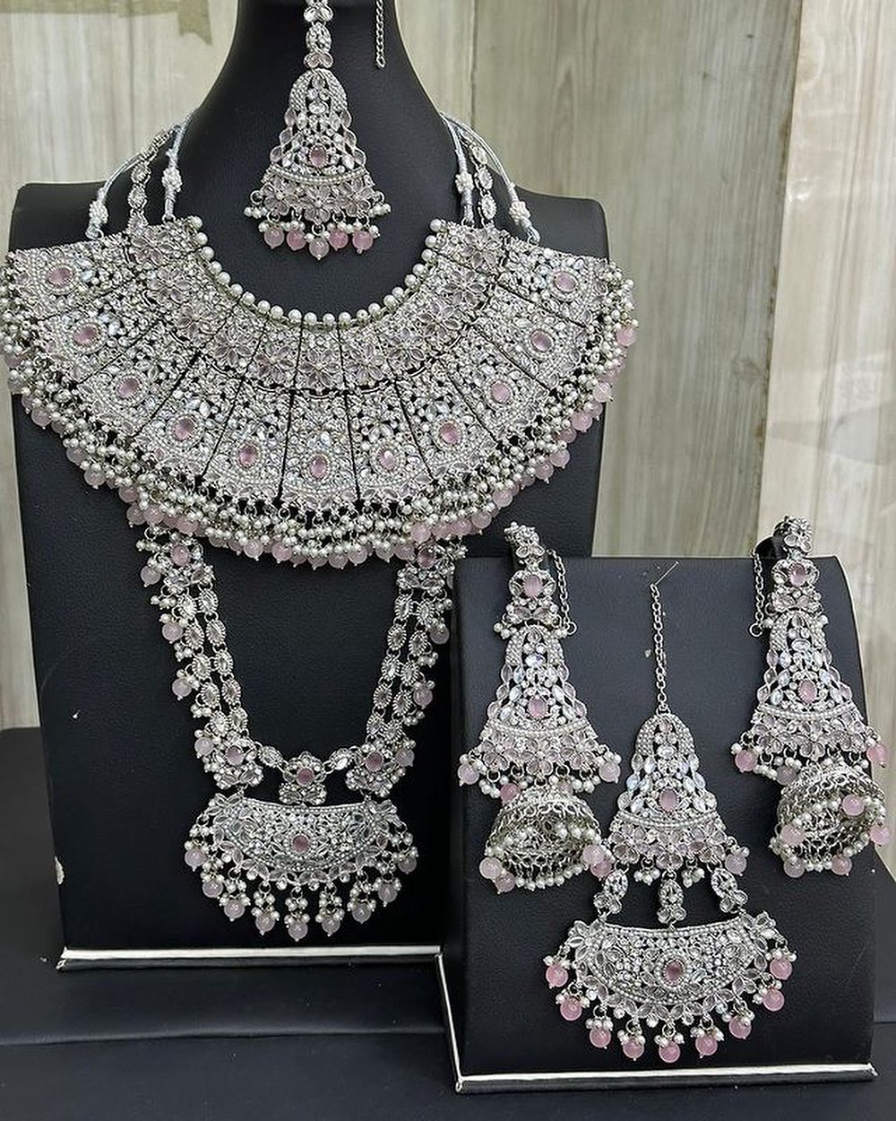 Koh e Noor Jewellery